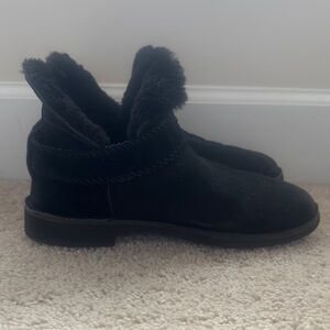 UGG McKay Women's Black Suede Ankle Boots